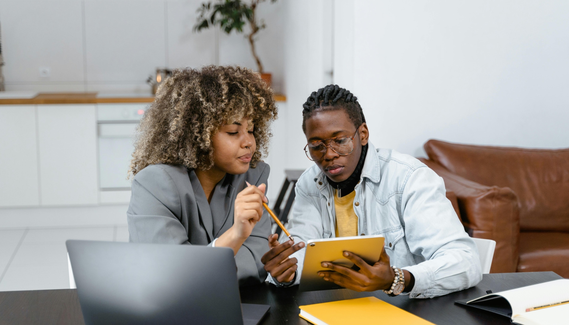 Common Challenges in Project Management Essentials